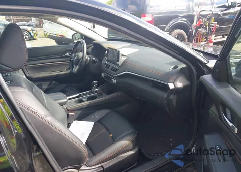 2019 Nissan Altima 2.5 Sr из США, поврежденный, VIN 1N4BL4CV1KN318400